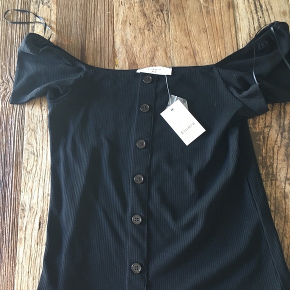 Black off the shoulder top - Picture 2 of 3